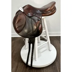 Antares Evolution Monoflap 17.5" Used Close Contact Saddle