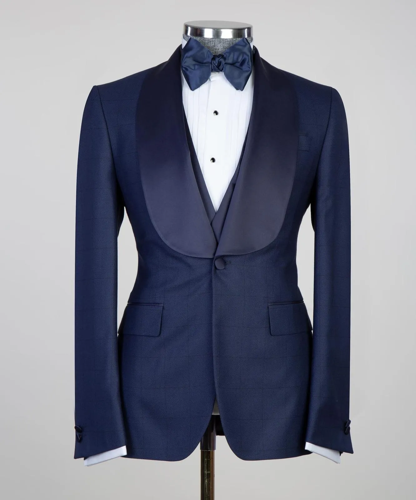 New Legend Tux - 16