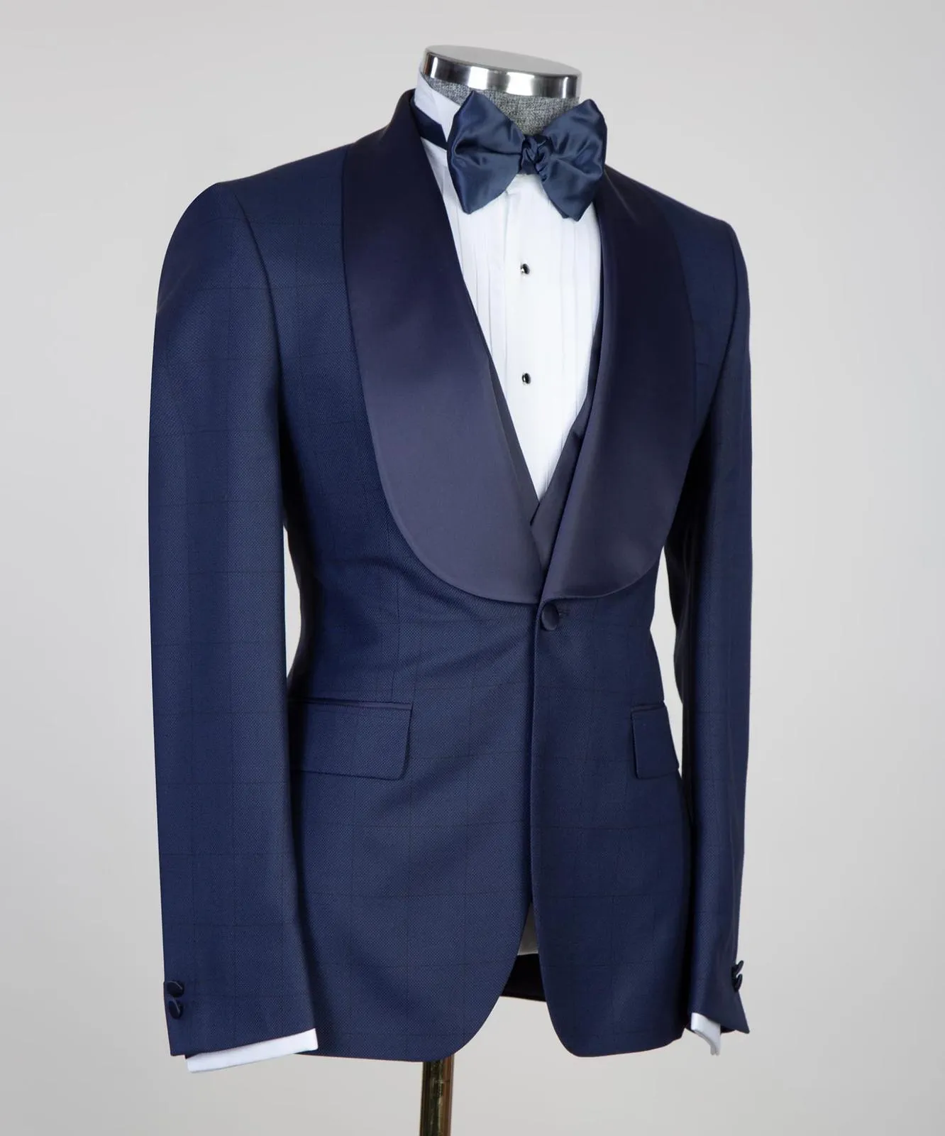 New Legend Tux - 16