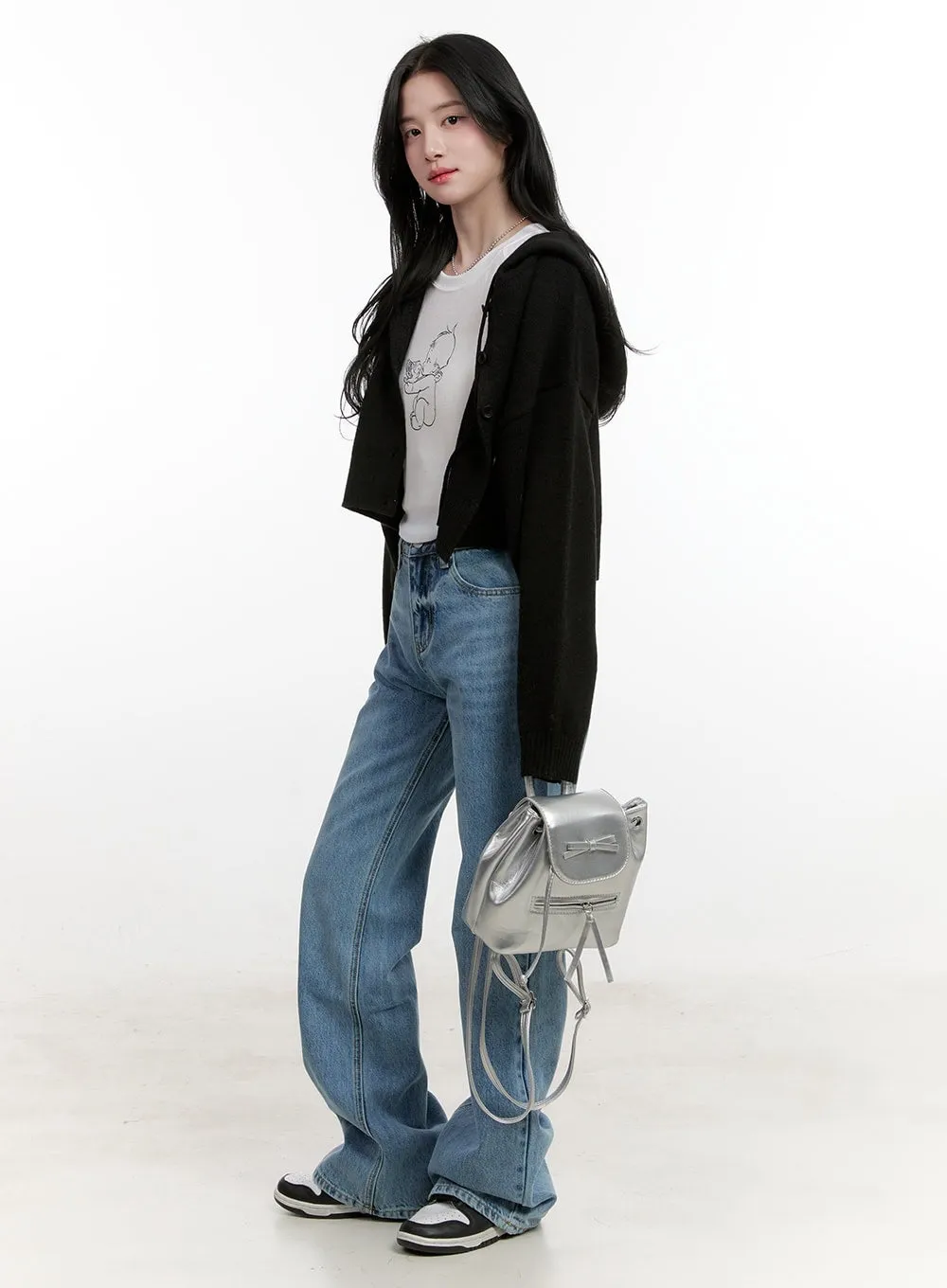 Slim-Fit Graphic Top CF528